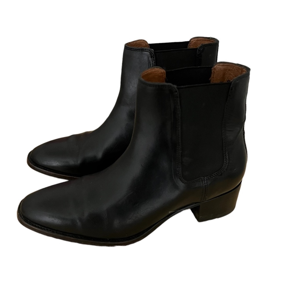 Frye Dara Black Leather Pull On Chelsea Bootie Ankle Boot Size 6.5